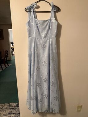 Light Blue Floral Tie-Shoulder Maxi Dress